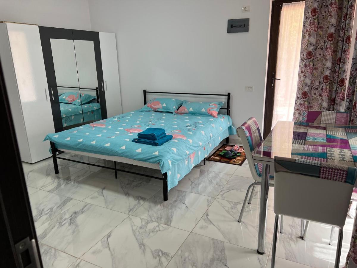 Home Naya 부쿠레슈티 외부 사진